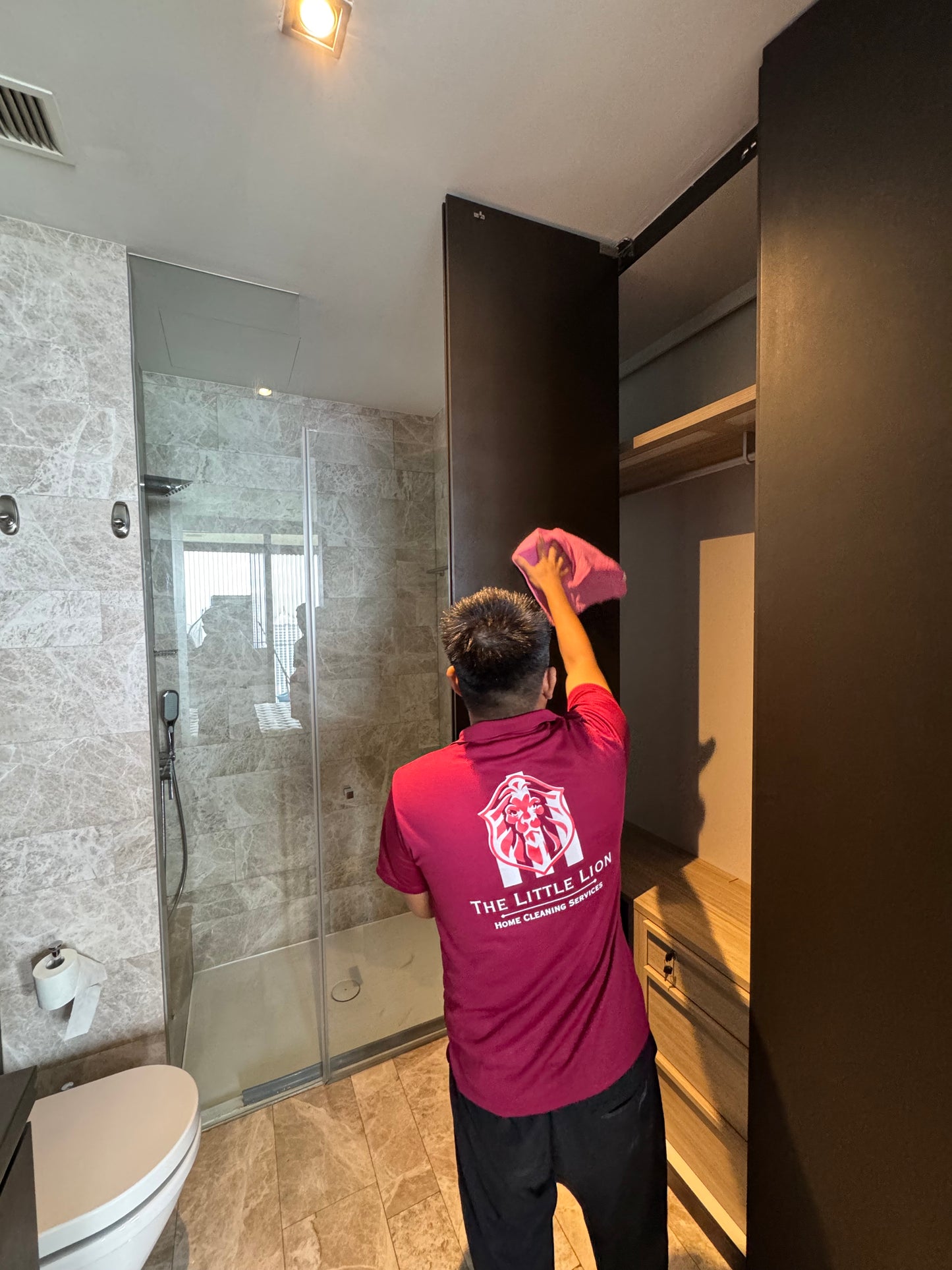 Post-Renovation Cleaning + Floor Deep Cleaning using Scrubbing Machine (1 Bedroom Condo/2 Bedroom BTO/ Studio)